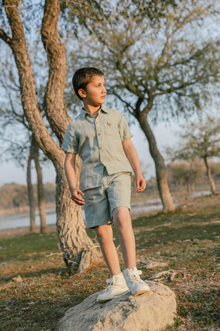 High Low Shirt With Capri Shorts Set